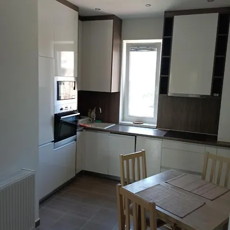 Thaly 5/1 Apartment *