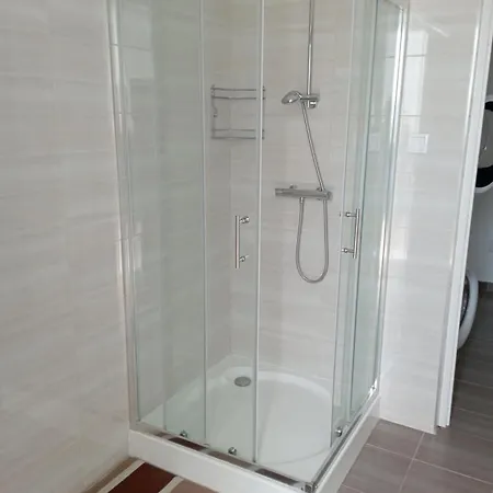 Apartment Thaly 5/1 *